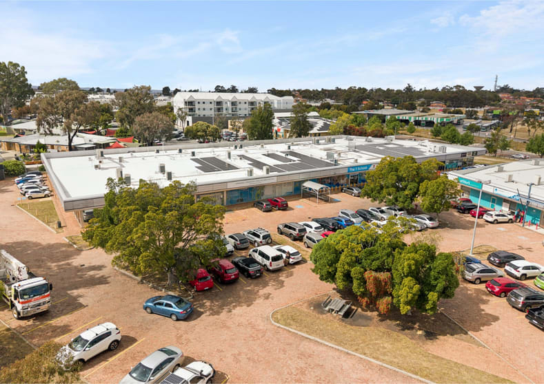 Click to view all images 24 Chesterfield Road Mirrabooka WA 6061 - Image 4