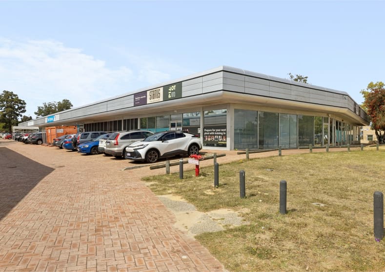 Click to view all images 24 Chesterfield Road Mirrabooka WA 6061 - Image 5