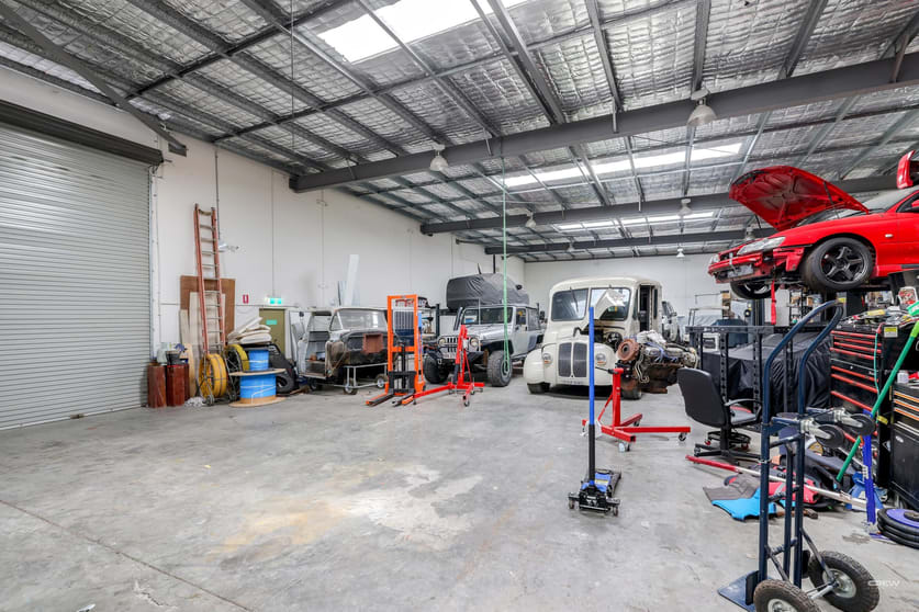 Click to view all images 1/18 Expansion Street Molendinar QLD 4214 - Image 3