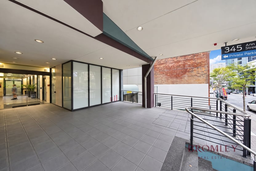 Click to view all images 1/345 Ann Street Brisbane City QLD 4000 - Image 3