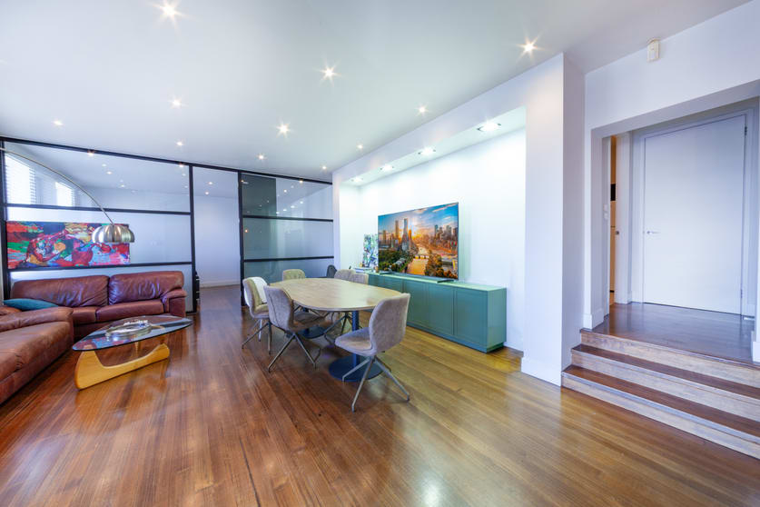 Click to view all images 147 Christmas Street Fairfield VIC 3078 - Image 3