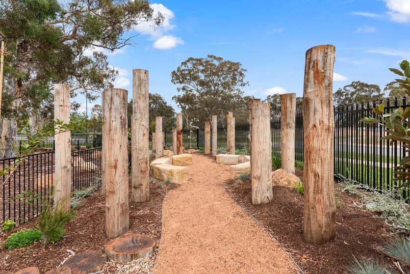 Click to view all images 4/2 Minty Grove Casey ACT 2913 - Image 5