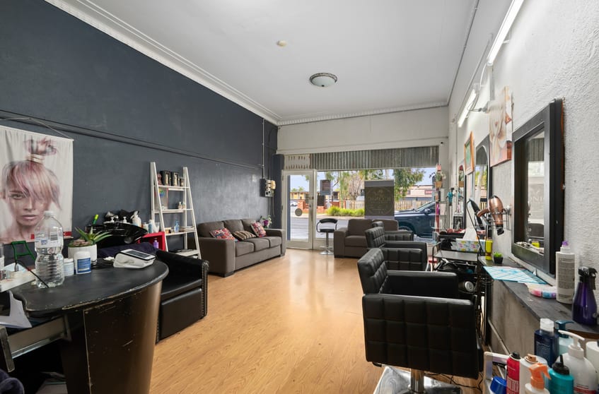 319 Wagga Road Lavington NSW 2641 - Image 3