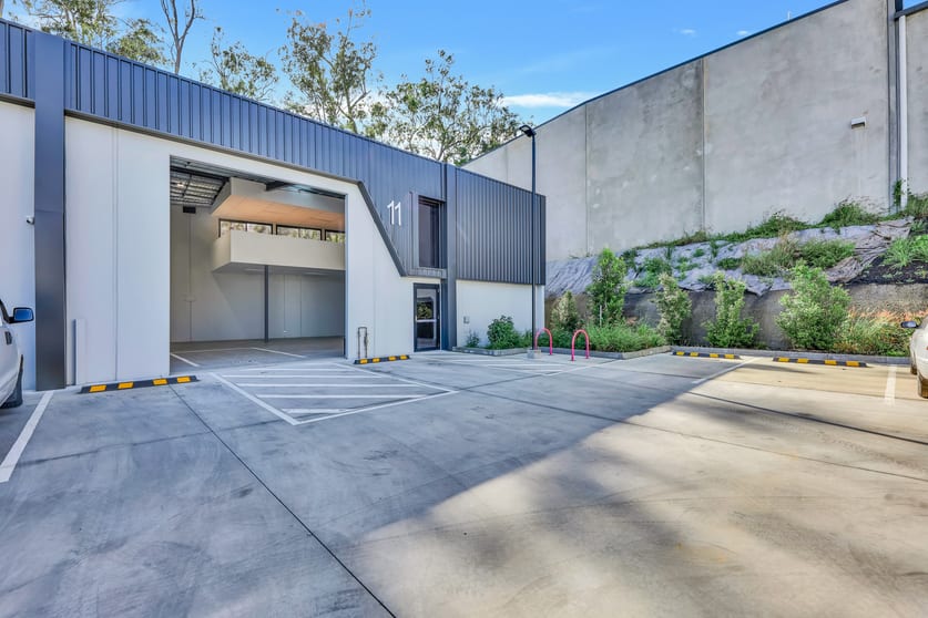Click to view all images 11/2 Warehouse Circuit Yatala QLD 4207 - Image 2