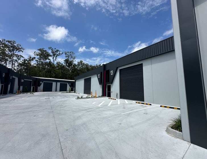 Click to view all images 11/2 Warehouse Circuit Yatala QLD 4207 - Image 3