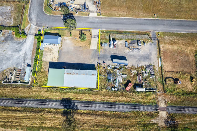 Click to view all images 16 Makybe Diva St Scone NSW 2337 - Image 2