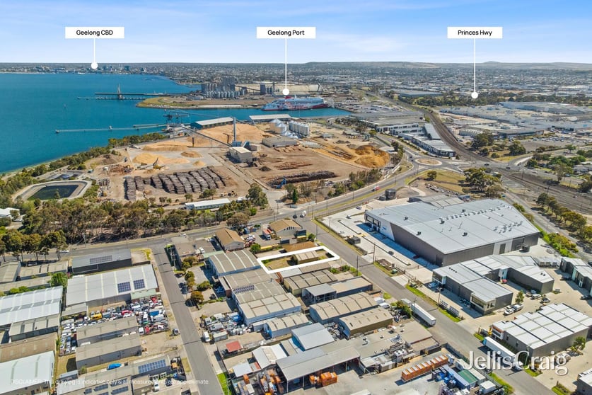 Click to view all images 6 Seaside Parade North Shore VIC 3214 - Image 2