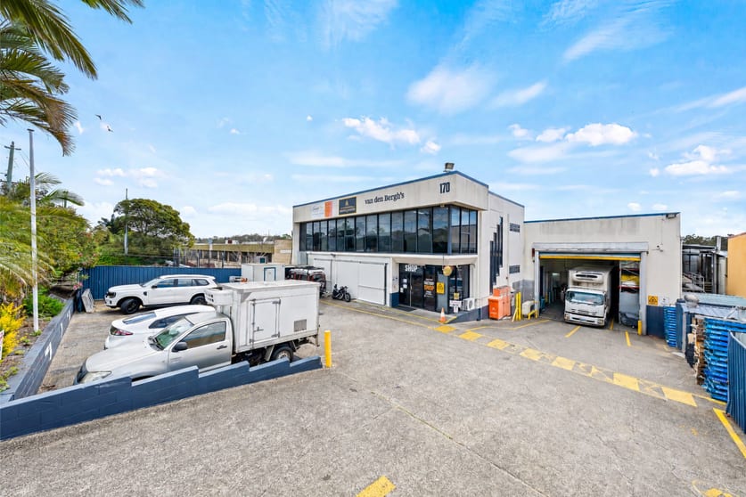 Click to view all images 170 Wecker Road Mansfield QLD 4122 - Image 1