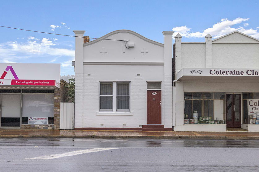 Click to view all images 63B Whyte Street Coleraine VIC 3315 - Image 2