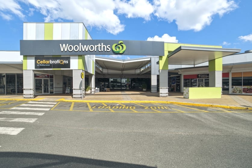 Click to view all images 8 Creek Street Walkerston QLD 4751 - Image 4