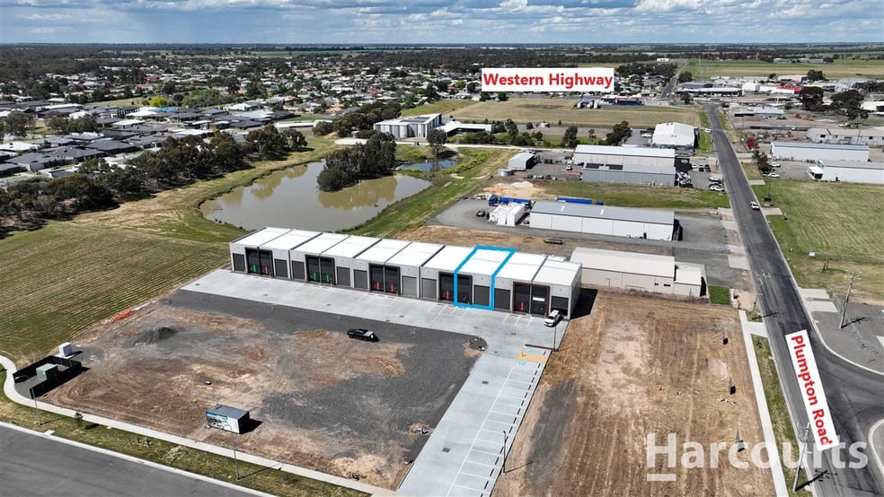Click to view all images Unit 8/4 Hanson Street Horsham VIC 3400 - Image 3
