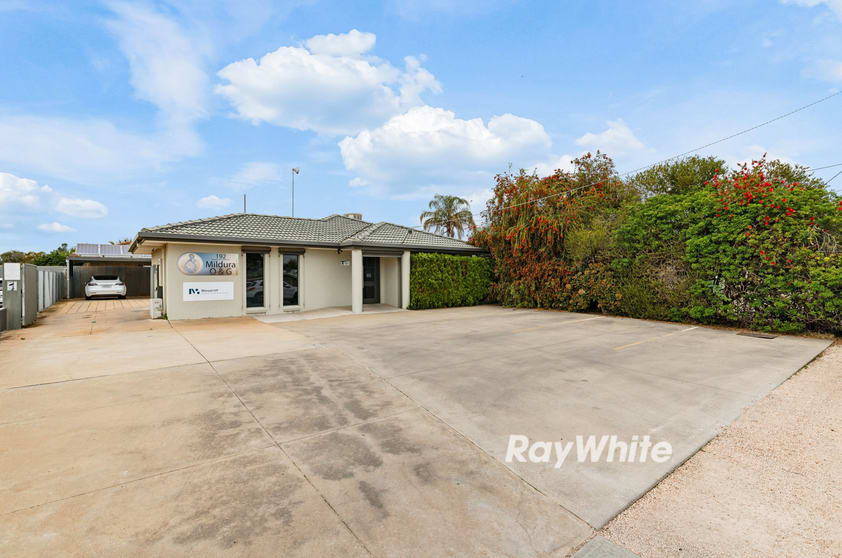 Click to view all images 192 Ontario Avenue Mildura VIC 3500 - Image 1