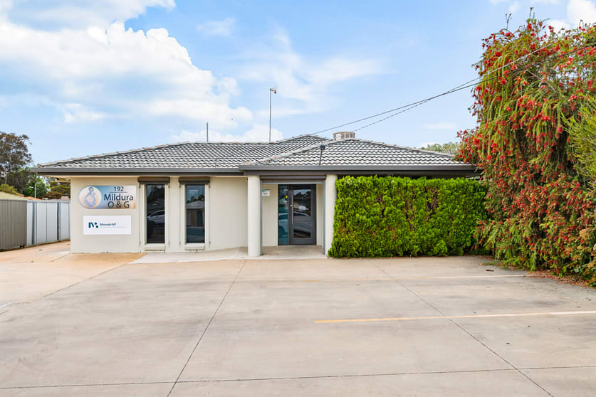 Click to view all images 192 Ontario Avenue Mildura VIC 3500 - Image 2