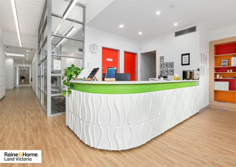 Click to view all images 11 Thomas Street Laverton VIC 3028 - Image 3