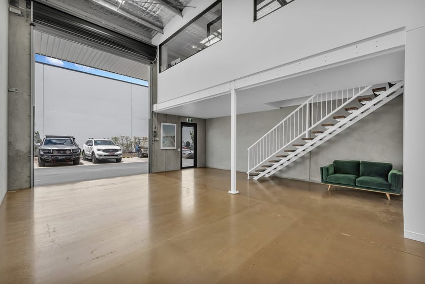 Click to view all images 4/11 Corporate Place Landsborough QLD 4550 - Image 3