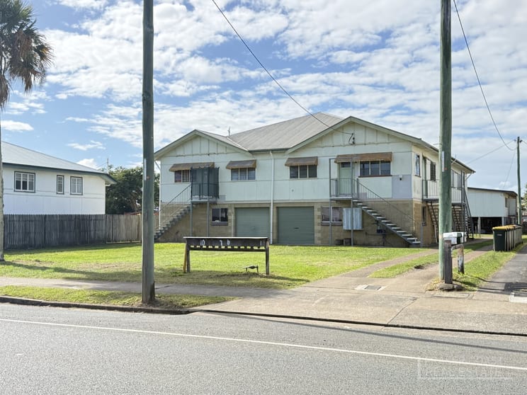 Click to view all images 187 John Street Maryborough QLD 4650 - Image 3