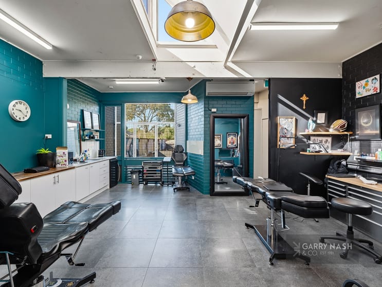Click to view all images 53 Vincent Road Wangaratta VIC 3677 - Image 3
