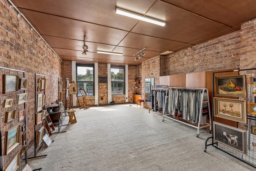 Click to view all images 135 Regent Street Chippendale NSW 2008 - Image 3