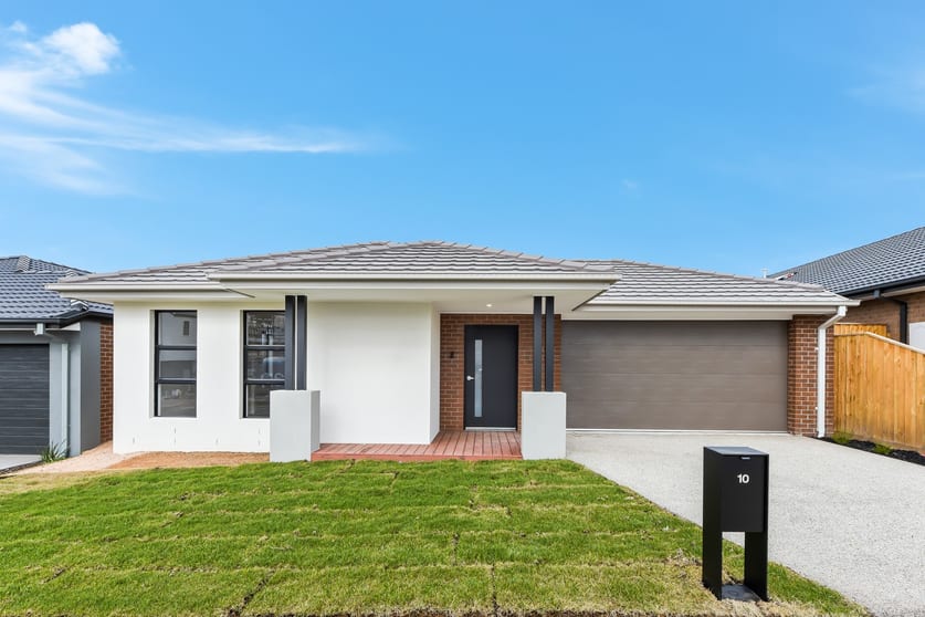 10 Wheatsheaf Road Wyndham Vale VIC 3024 - Image 3