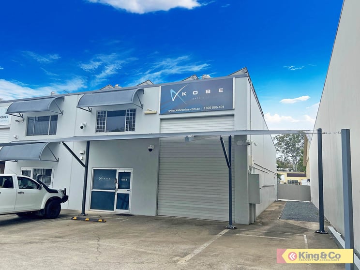 Click to view all images 4/65 Riverside Place Morningside QLD 4170 - Image 1