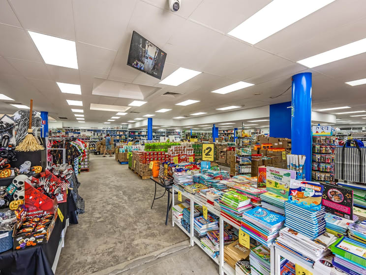 Click to view all images 199 Main South Road Morphett Vale SA 5162 - Image 5