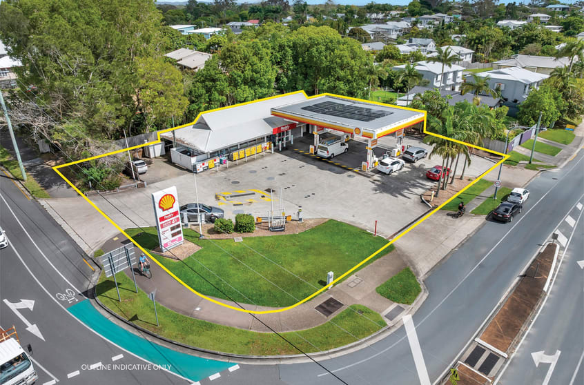 60 Poinciana Avenue Tewantin QLD 4565 - Image 1