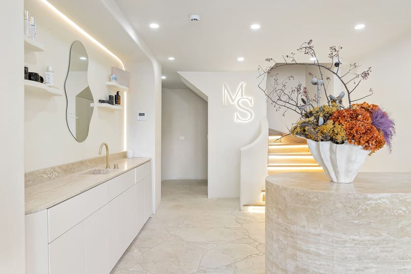 Click to view all images 1/595 Gilbert Road Preston VIC 3072 - Image 3