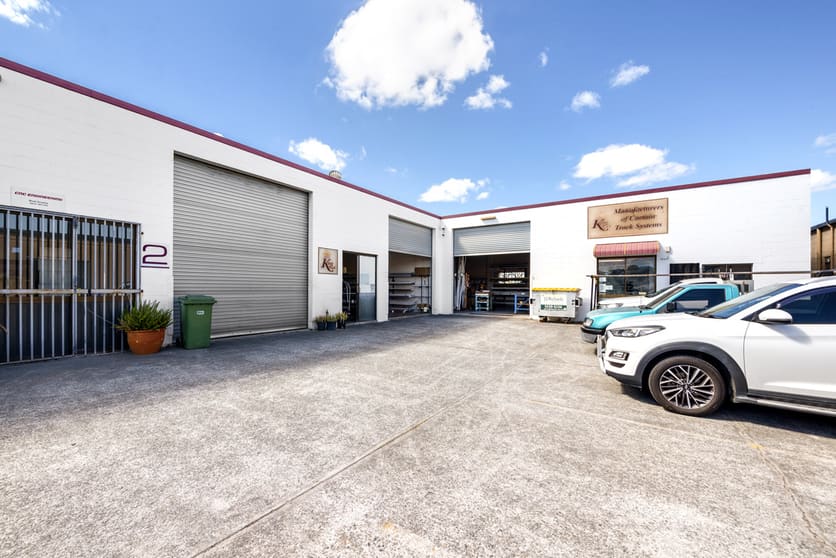 Click to view all images 21 Brendan Drive Nerang QLD 4211 - Image 4