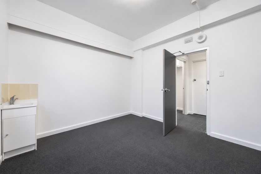 Click to view all images 7/25 Sydney Road Manly NSW 2095 - Image 3