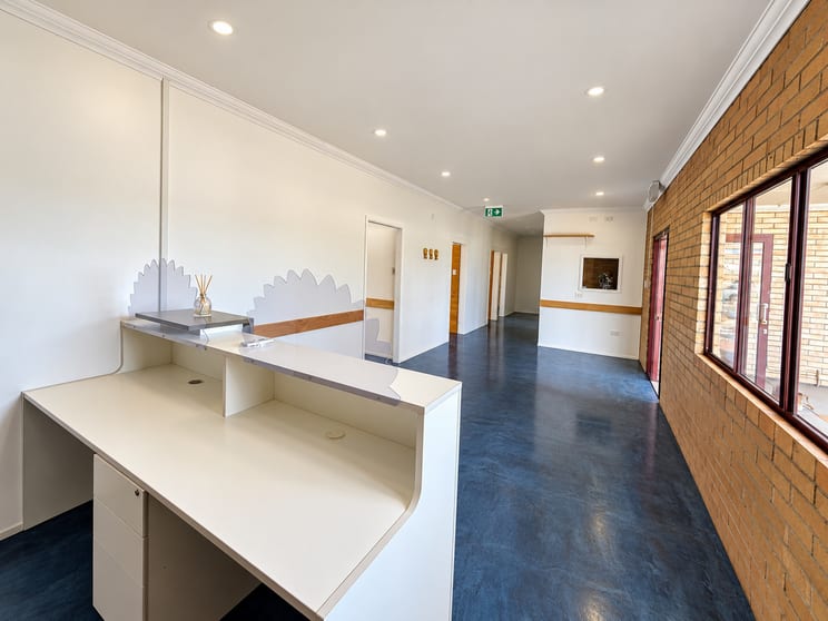 24 Browne Street Yarraman QLD 4614 - Image 2