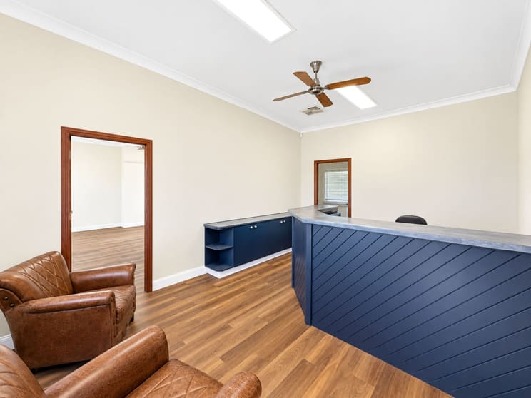 Click to view all images 3-7 Kamilaroi Highway Gunnedah NSW 2380 - Image 2