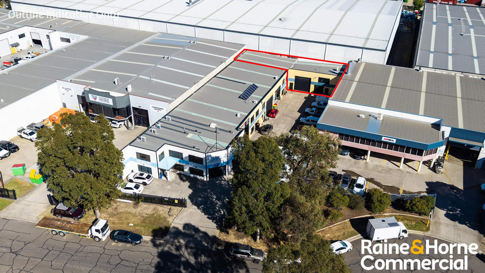 Click to view all images 5/9 Samantha Place Smeaton Grange NSW 2567 - Image 2