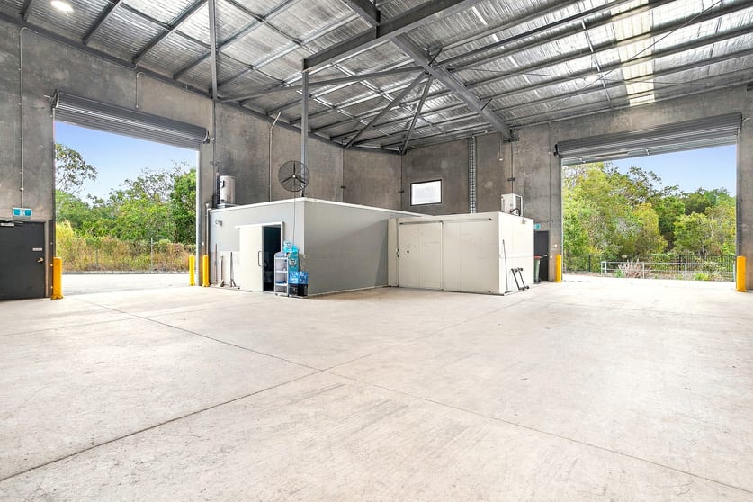 Click to view all images 4/23-25 Kabi Circuit Deception Bay QLD 4508 - Image 4
