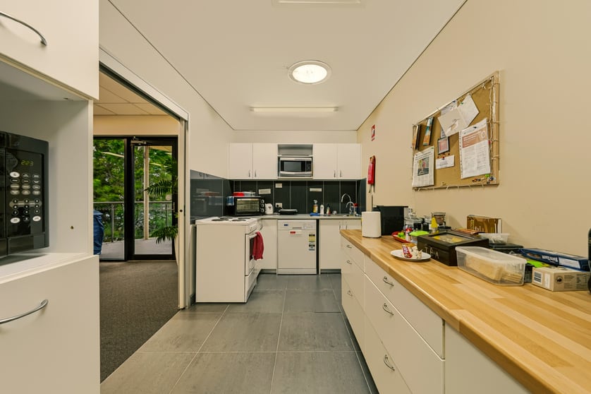 Click to view all images 1/23 Ashtan Place Banyo QLD 4014 - Image 2