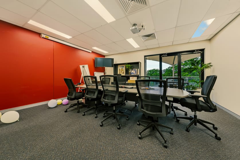 Click to view all images 1/23 Ashtan Place Banyo QLD 4014 - Image 5