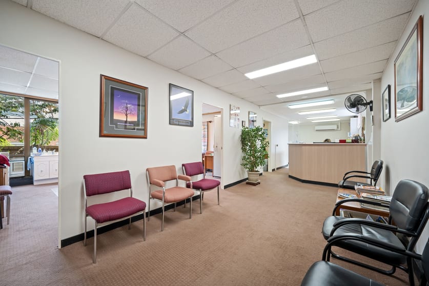 Click to view all images 7/8 Pacific Parade Dee Why NSW 2099 - Image 2