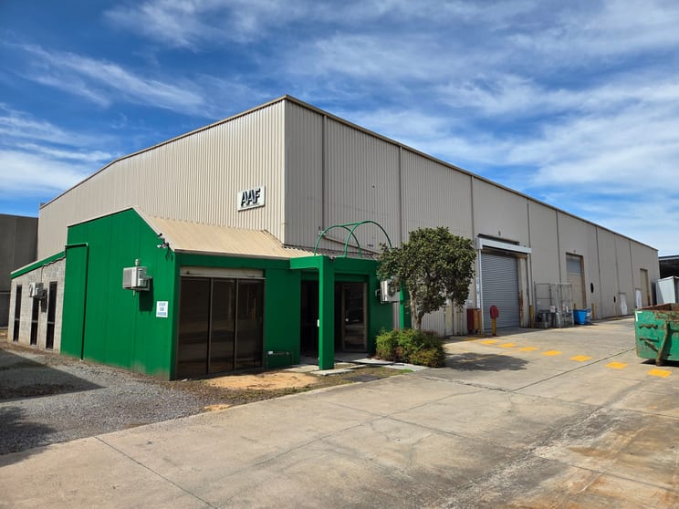 Click to view all images UNIT 2/34-36 Elliott Road Dandenong South VIC 3175 - Image 1
