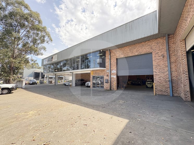 Click to view all images 1 & 2/1 Widemere Road Wetherill Park NSW 2164 - Image 3