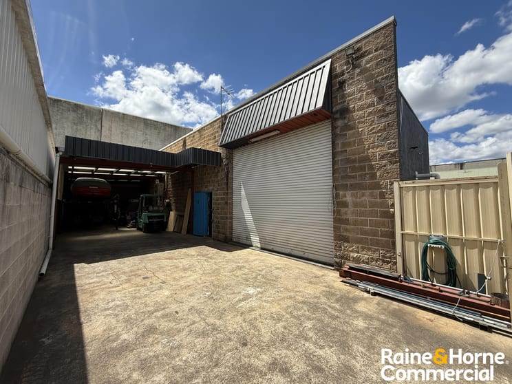 9 Louise Avenue Ingleburn NSW 2565 - Image 3