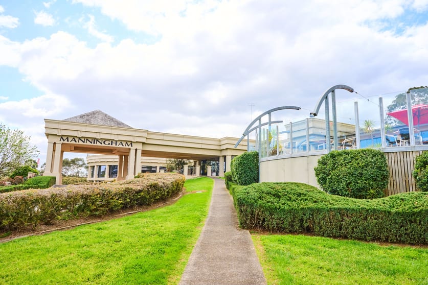 Click to view all images 1 Thompsons Road Bulleen VIC 3105 - Image 2