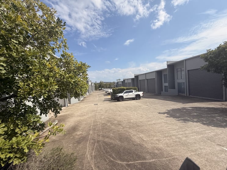 Click to view all images 16/5-7 Claude Boyd Parade Corbould Park QLD 4551 - Image 3