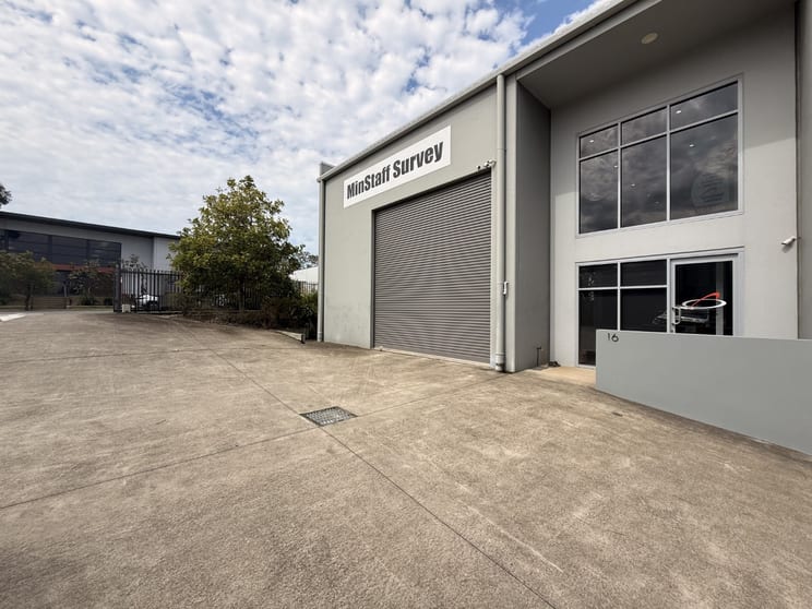 Click to view all images 16/5-7 Claude Boyd Parade Corbould Park QLD 4551 - Image 5