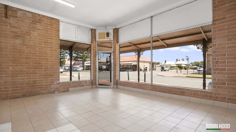 Click to view all images 9 Main Street Cowell SA 5602 - Image 3