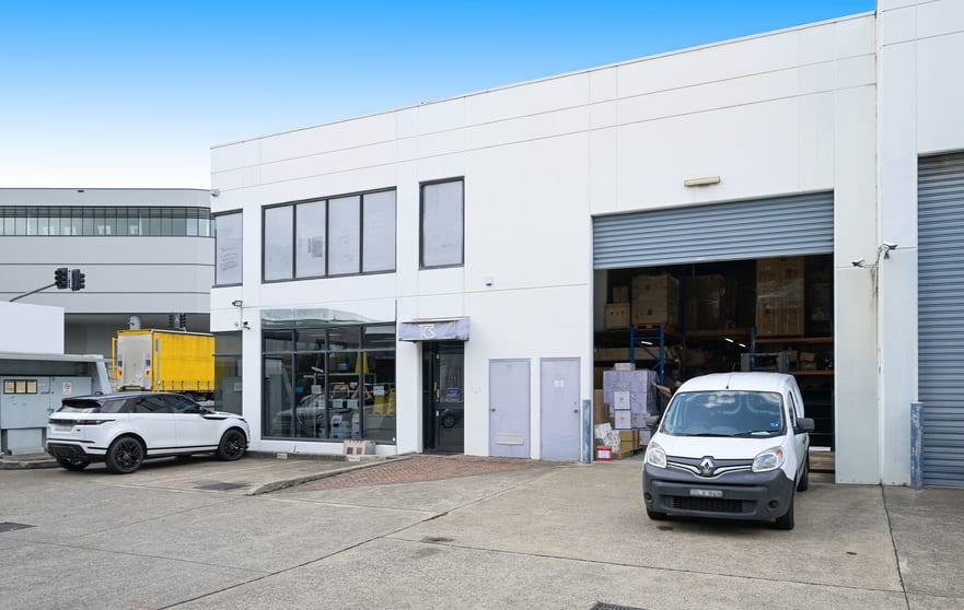 Click to view all images Unit 1/79 Bourke Road Alexandria NSW 2015 - Image 2