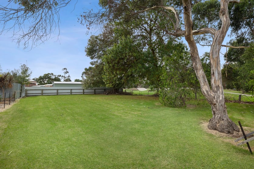 Click to view all images 38 Main Street Birregurra VIC 3242 - Image 2