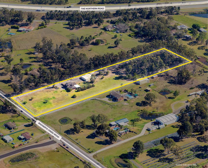 Click to view all images 62 Badgerys Creek Road Bradfield NSW 2556 - Image 1