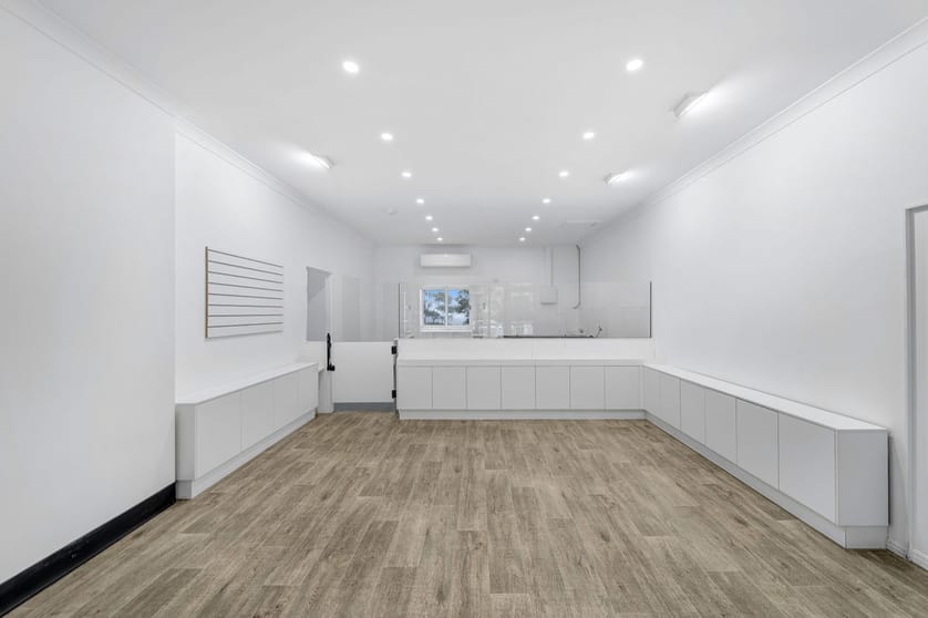 Click to view all images 7/171 - 183 Main Street Montville QLD 4560 - Image 1