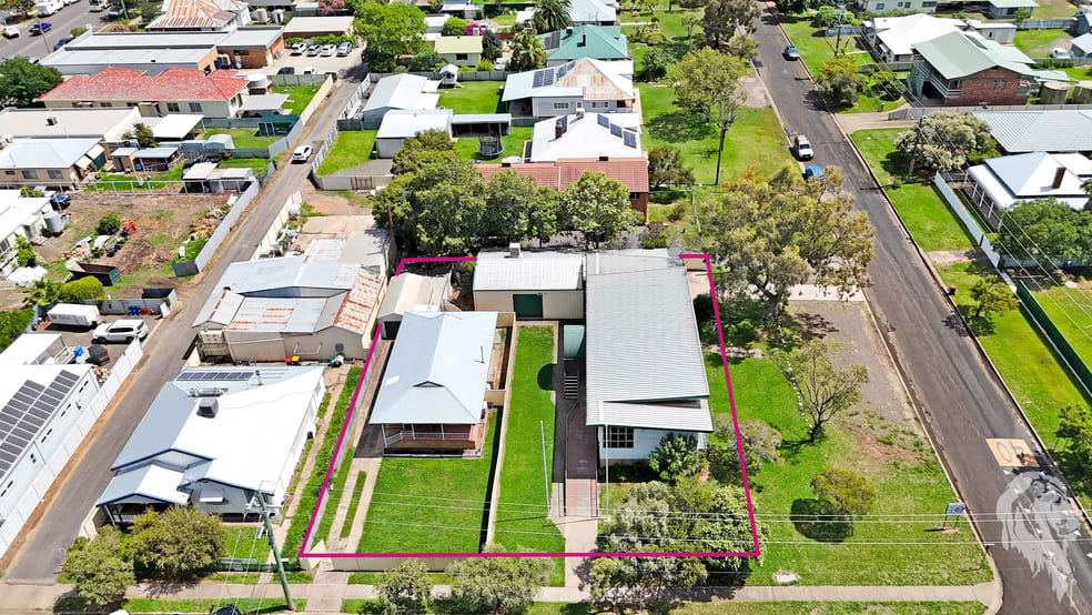 Click to view all images 19 Doyle Street Narrabri NSW 2390 - Image 1