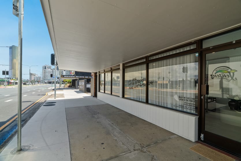 Click to view all images 2a/2539-2541 Gold Coast Highway Mermaid Beach QLD 4218 - Image 5