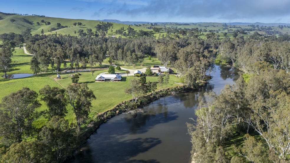 Click to view all images 701 Killingworth Road Killingworth VIC 3717 - Image 2